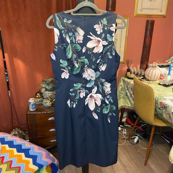 Hobbs London Moira Floral Print Sheath Dress. US size 6. Excellent condition - Picture 6 of 9